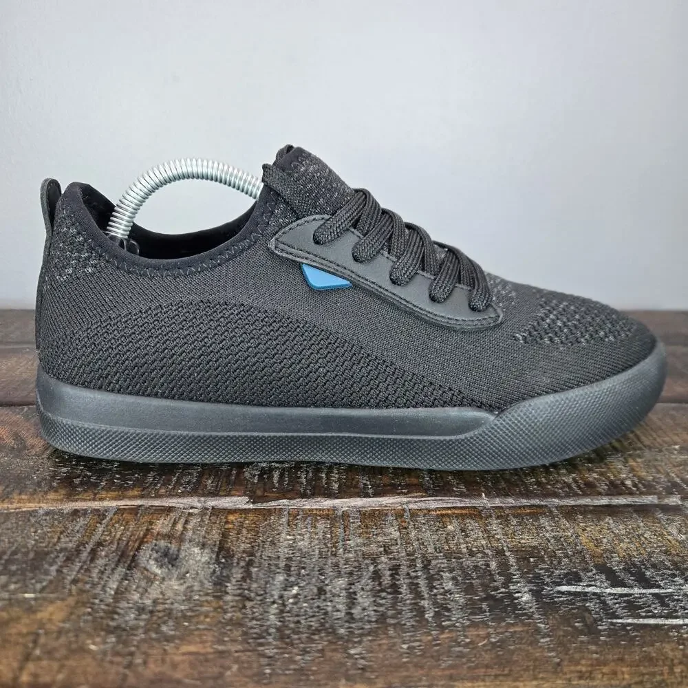 Vessi Weekend 1.5 Sneaker Womens Size 7 Waterproof Shoes Asphalt Black Black